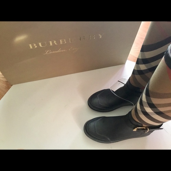 SOLD - Picture 5 of 8